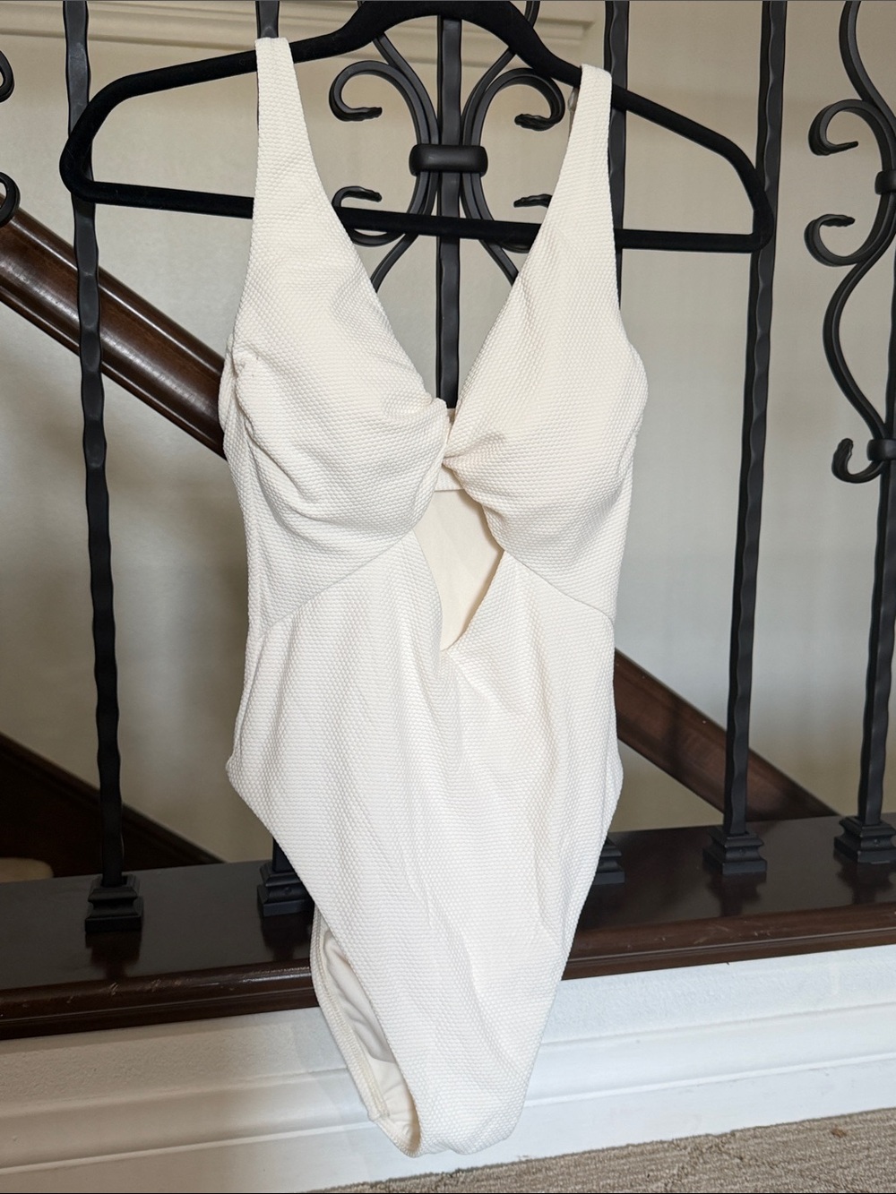 Shade & Shore Cream Twist-Front One-Piece Swimsuit